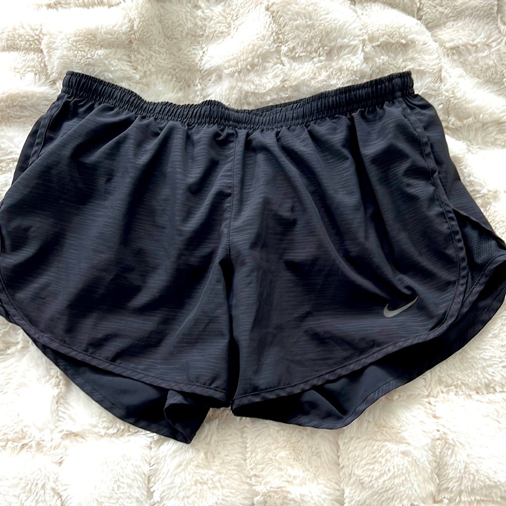 Black Nike dry fit shorts